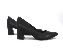 On Top donkerblauwe en zwarte pumps
