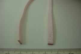 [ 6377 ] Plat Suede Veter 5 mm. Licht Roze, per meter