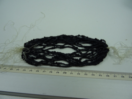 +[ 6466 ] 300 gram Rocailles 1 mm. Zwart mat en 3 mm. Zwart.