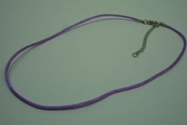 [ 1419 ] Ketting 42 tot  cm. Satijnkoord 2 mm. Lila