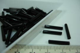 [ 6405 ] Glazen buisjes 17 mm. Git zwart, +/- 48 stuks