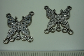 [ 6183 ] Ornament Vlinder 25 x 20 mm. nr. 60, Zilverkleur, 5 stuks