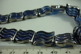 [ 6514 ] Glaskraal 16 x 14 mm. Vlag Blauw met Zilveren randjes, 20 stuks