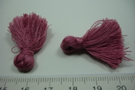 [ 6061 ] Kwastjes +/- 3 cm. Oud Rose, 4 stuks