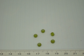 [0358 ] Glas kraal met rubber 4 mm. Groen