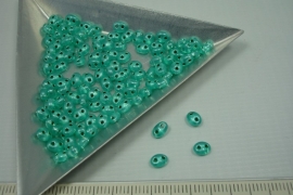 [5505 ] Twin Bead nr. 03, Groen Zilverrug, +/- 115 stuks