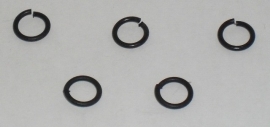 (5144) Open ring 7 mm. git zwart,   22 stuks.