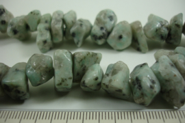 +[ 6671 ] Kiwi Jasper 8-12 mm. per streng  +/- 85 cm.