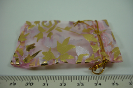 [ 6902 ] Organza zakjes 5 x 5.5 cm. Roze, per 10 stuks