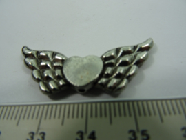 [0576 ] Dubbele vleugel met hart, 42 mm. Zilverkleur, per stuk