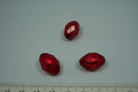 [0591 ] Zilverfolie kraal Rood, ovaal 18 mm.  per stuk