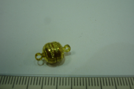 [ 6392-B ] Magneet slotje  8 mm. met ribbel, Goud kleur, per stuk