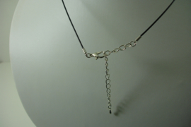 [ 1397 ] 1 Draads  Ketting 46 cm. Acculon 1 mm. Zwart