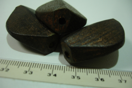 [ 7073 ] Houten Cilinder kraal 35 mm. x 30 mm. Bruin, per stuk