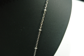 [ 8547 ] Arm bandje 22 cm. ; ketting 2 mm. met balletje 2½ mm.