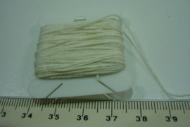 [ 6363 ] 100% Katoen draad 0.6 mm. Off White, 10 meter