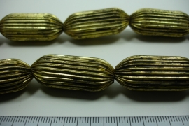 [ 8757 ] Licht Metaal kraal 35 x 15 mm. Oud Goud, streng 18 stuks