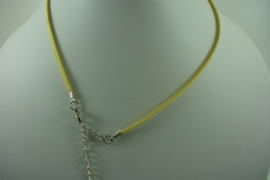 [ 1401 ]  3 mm. Veter Ketting  46 cm. Geel