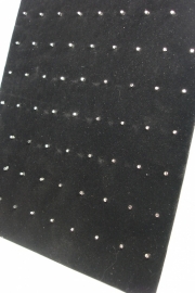 *[ 9156 ] Piercing Bord, Zwart Fluweel, 28 x 30 cm.