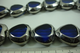 [ 6477 ] Glas kraal 20 mm. Hartje Blauw met Zilverrand, 15 stuks
