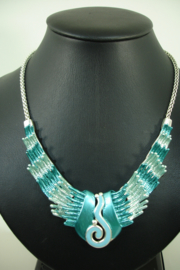 +[ 7126 ] Hals ketting 42 cm. Turkoois met Licht Blauw