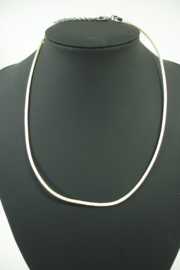 [ 1413-A ] Ketting 42 cm. Zalm Satijnkoord 2 mm. 