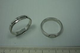 [ 0786 ] Ring met plakplaat van 5 mm. Zilverkleur, per stuk