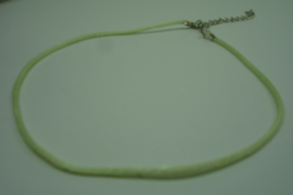 [ 1413 ] Ketting 38 cm. Satijn koord 2 mm. Baby Groen