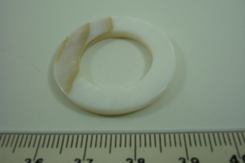 [ 1087 ] Doorrijg schelp ring 30 mm.  per stuk