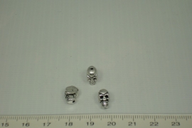 [ 0340 ] Doodshoofdje metaal Chroomkleur 10 x 7 x 5.8 mm. per stuk