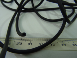 [ 6157-Z ] hol Rubber 3 mm. Zwart, per meter