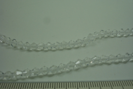 [ 6770 ] Glaskraal model Conisch 4 mm. Kristal helder, per streng