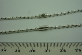 [ 1071 ] Balletjes ketting 2.4 mm. Verzilverd, met sluiting, per meter