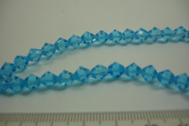 [ 6774 ] Conisch geslepen Glaskraal 6 mm. Blauw, per streng