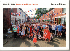 Parr, Martin: Return to Manchester Postcard book