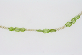 Collier Peridot en mini parels