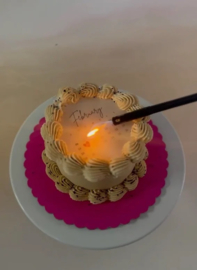Burn away cake eigen ontwerp