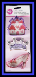 Wilton 2308-0915- Princess Cookie Cutter Set/3