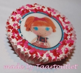 Lalaloopsy cupcake 1