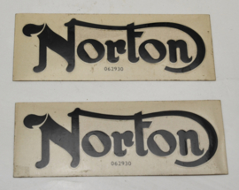 Pair of thick vynil tank badges        Partno. 06 2930