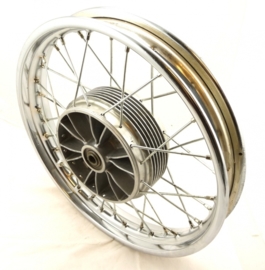 Velorex side-car wheel 1.85-16" without brake plate (620 51 360)
