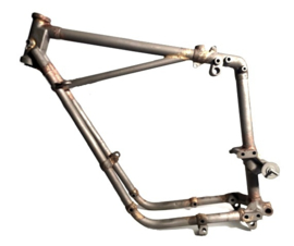 Triumph Pre-Unit Front frame + S.arm (casting no F4610)