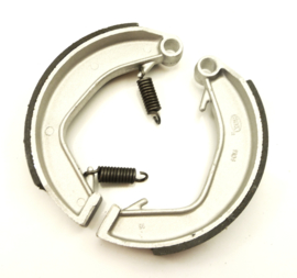 Norton All types 1947-1975,  Rear brake shoes & springs, Partno. 06.3417  A2/444  A2/443  NM16547  NM1958, 06.7747 06.0828