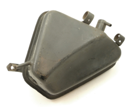 Triumph TR25W oil tank (82-9743 / 82-8950)