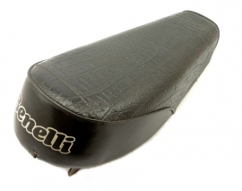 Benelli 125 Enduro seat (69 46 0500)