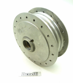 Benelli 125 Enduro front wheel hub (35613270)