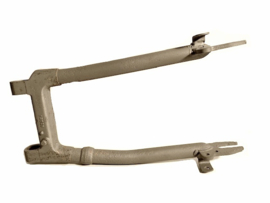 Triumph Pre-Unit Front frame + S.arm (casting no F4610)