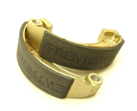 Jawa / CZ / Velorex pair of brake shoes, simplex drum (4519 620 510 220 / 639 51 220)