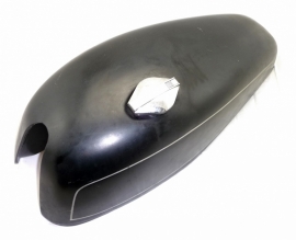 Universial fiberglass petrol tank for single tube frame