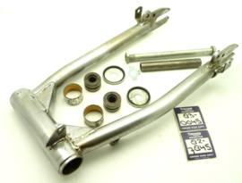 Triumph T120 - T150 rear swinging arm (83-0045 / 83-3233 / 82-7845)